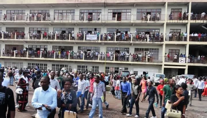 Lubumbashi : les étudiants de l’UNILU dans la rue contre les délestages à répétition
