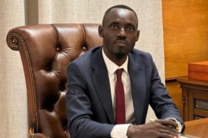 RDC : Prince Epenge fustige le recours aux artistes dans le débat sur un troisième mandat