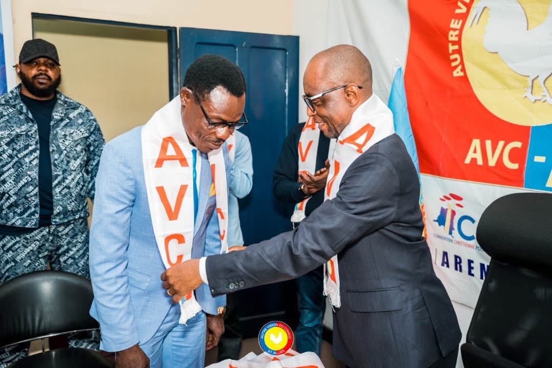 RDC : sous pression, Lumumba Vea abandonne la politique