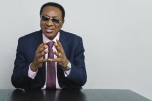 RDC : Bruno Tshibala hausse le ton contre la révision constitutionnelle et appelle Tshisekedi à “préserver l’héritage démocratique”