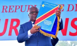 Tshisekedi accusé de « coup d&rsquo;État institutionnel » : Katumbi et Ensemble pour la République font monter la pression contre le projet de révision constitutionnelle